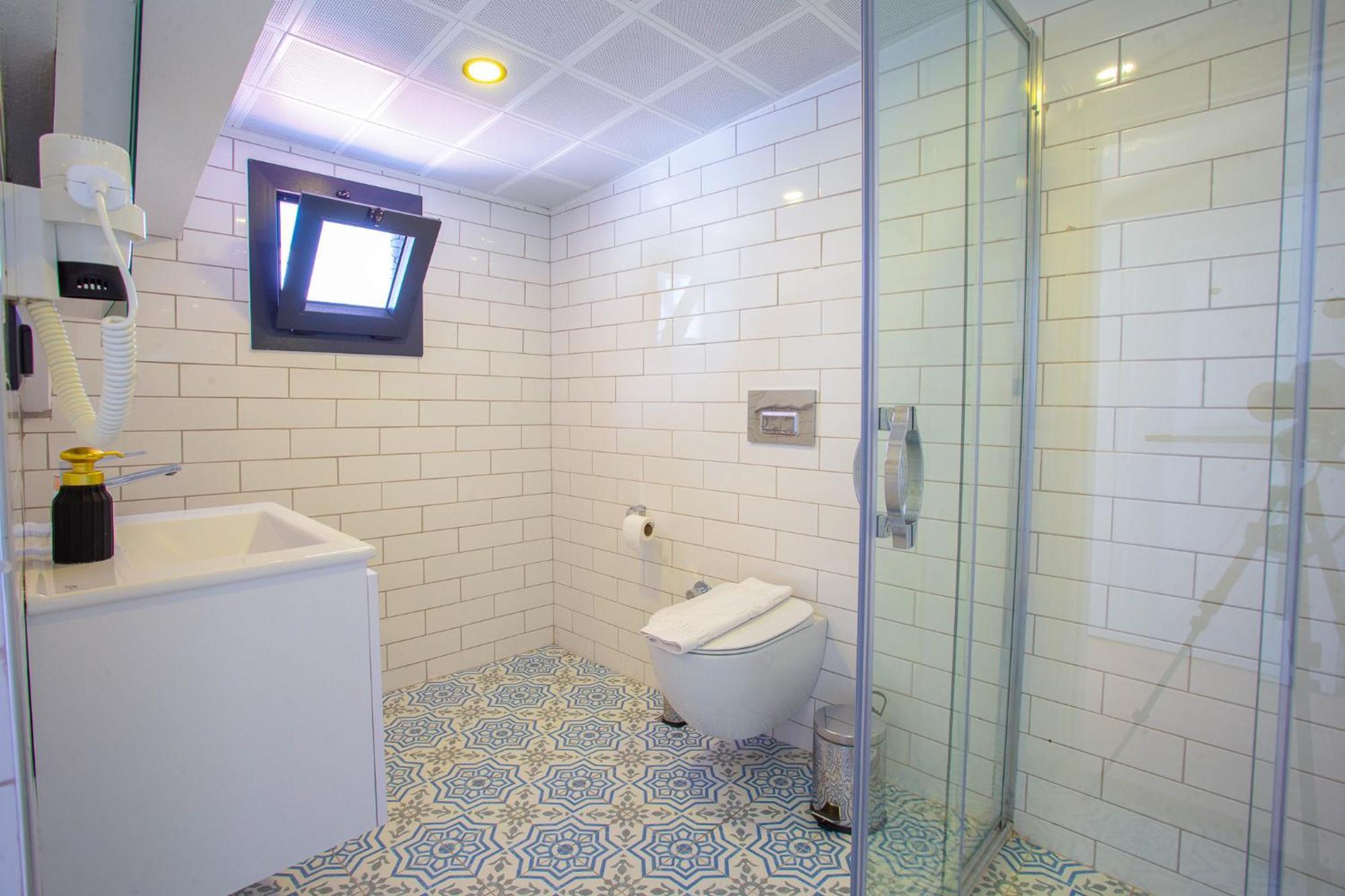 Apart Otel Lobelya 3*